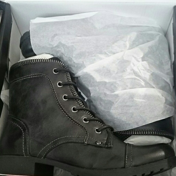 guess black multi ll boots